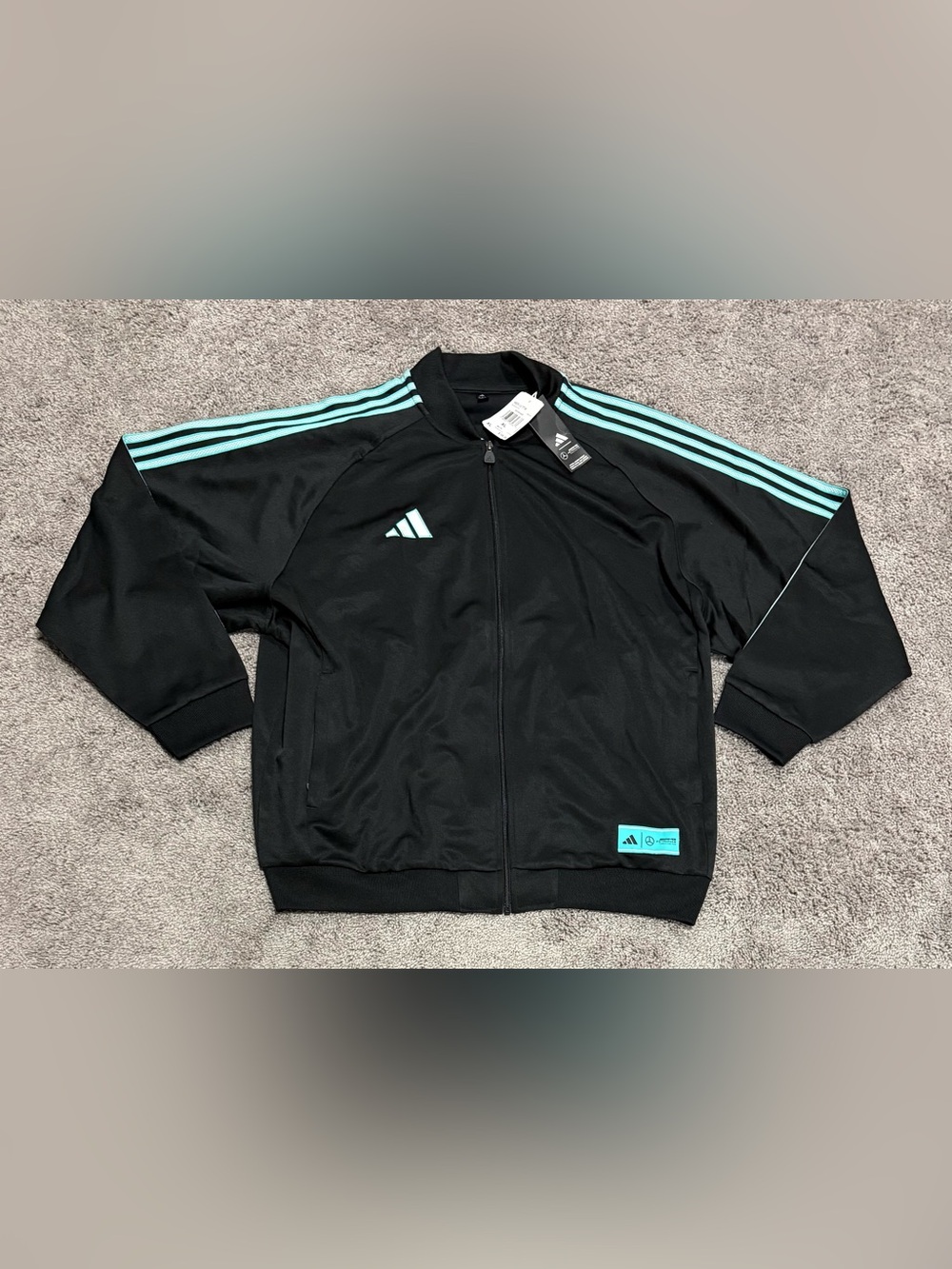 ADIDAS MERCEDES - AMG PETRONAS F1 TEAM LAS VEGAS TRACK JACKET KG4745 Size XL